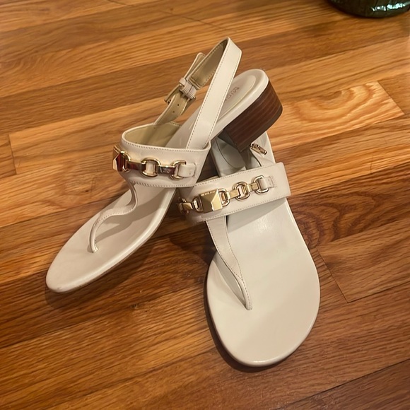 MICHAEL Michael Kors Charlton Sandal - Picture 2 of 8